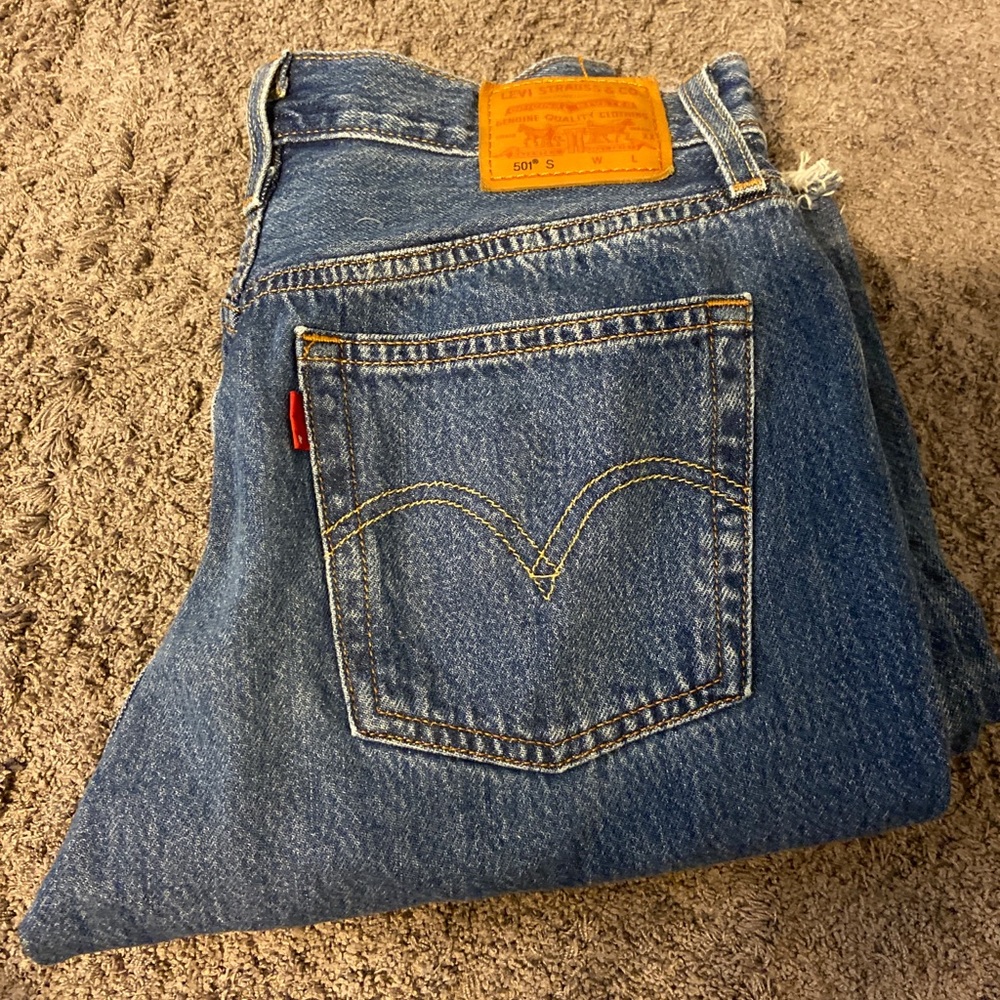 Levi’s 501s Skinny Distressed